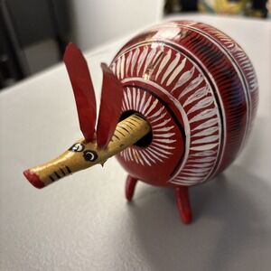 VTG Handmade Oaxacan Jicara Wood Carving Folk Art Armadillo Bobble Head Figurine